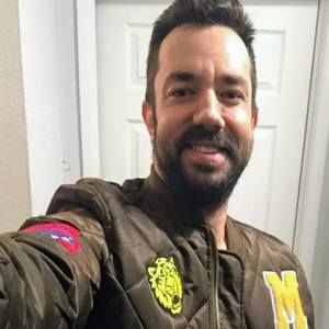 Meet your Posher, Huba